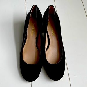 Saks Fifth Avenue block heel pump, black nubuck, 7